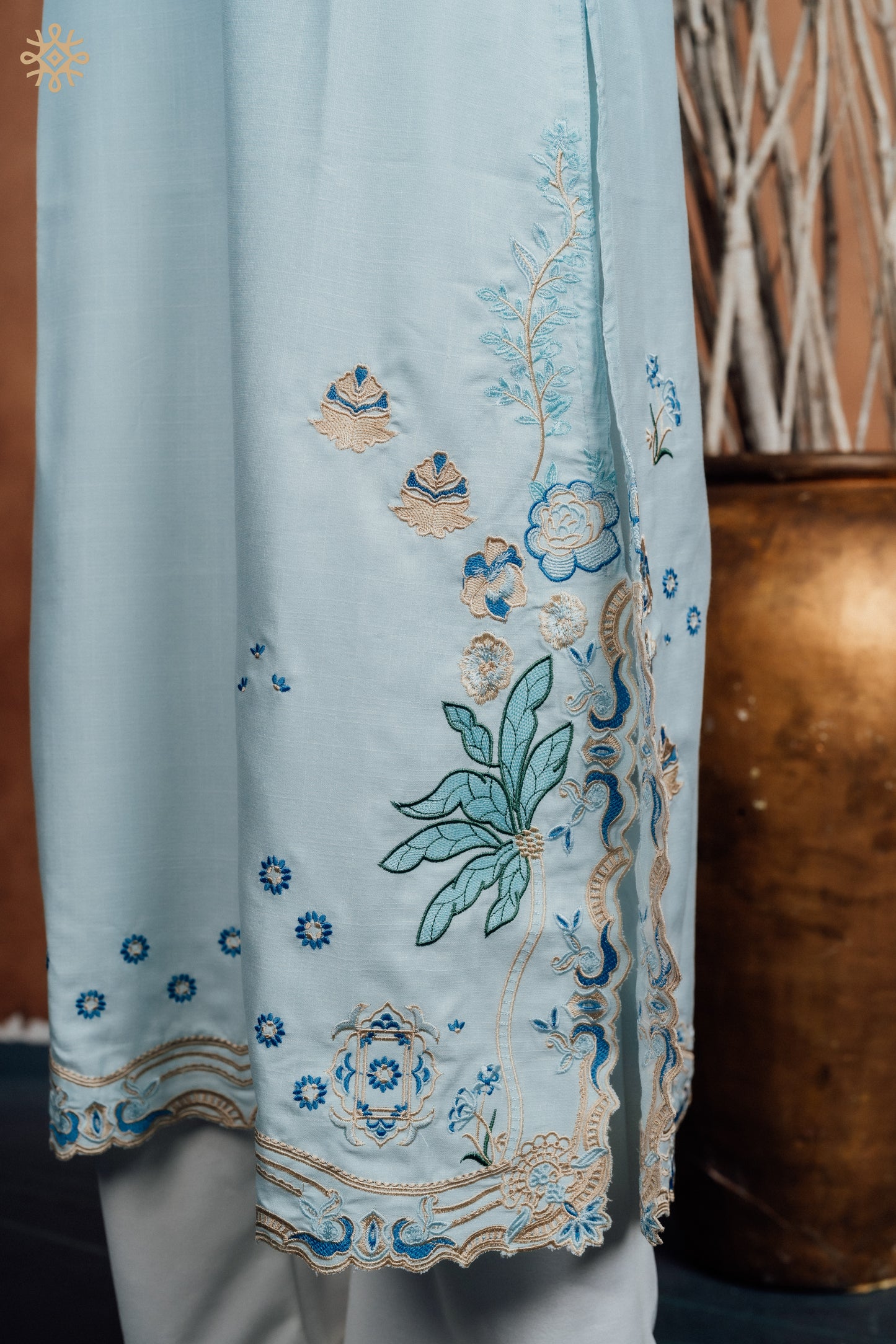 Azura Floral Set