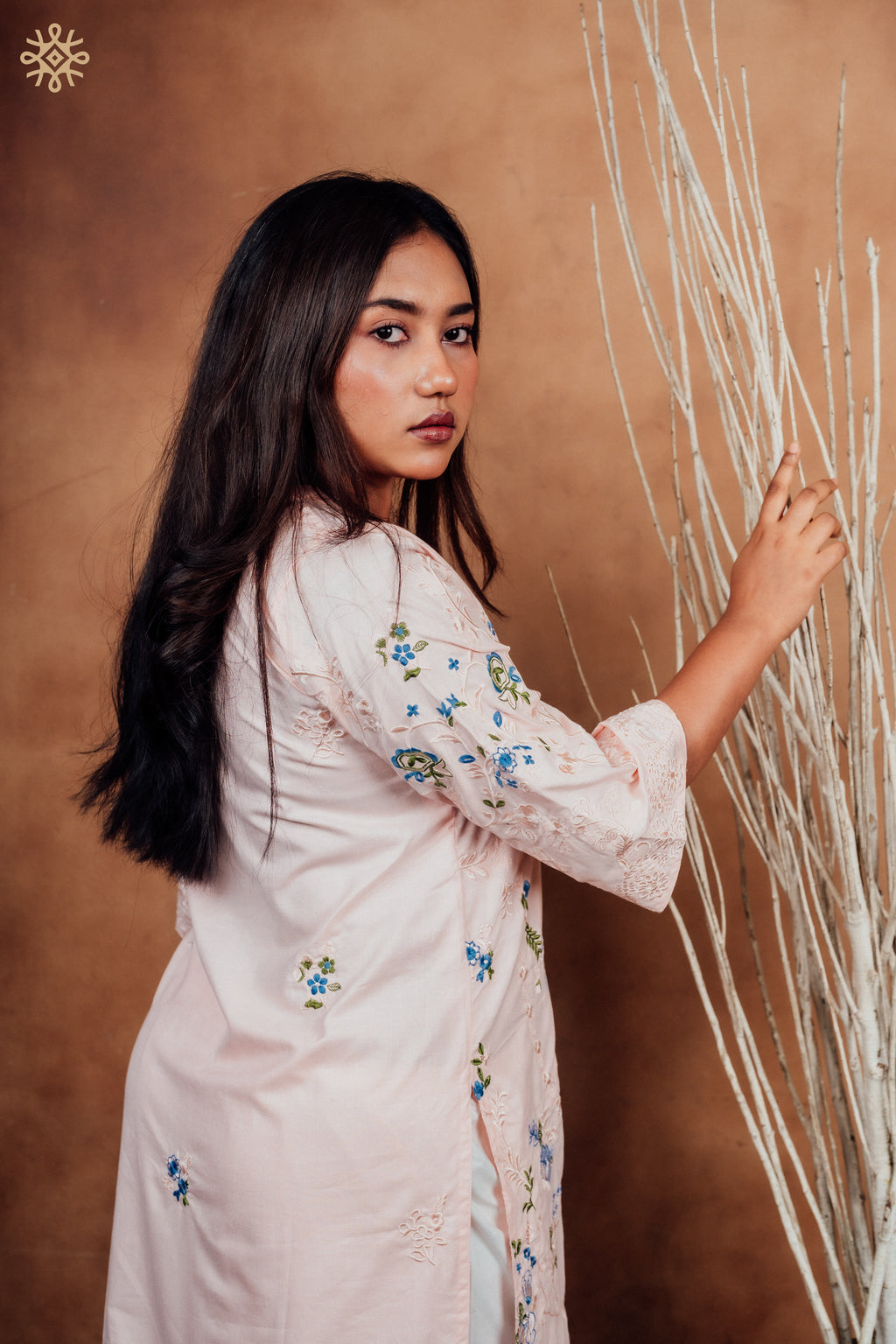 Gulnaa - Kameez