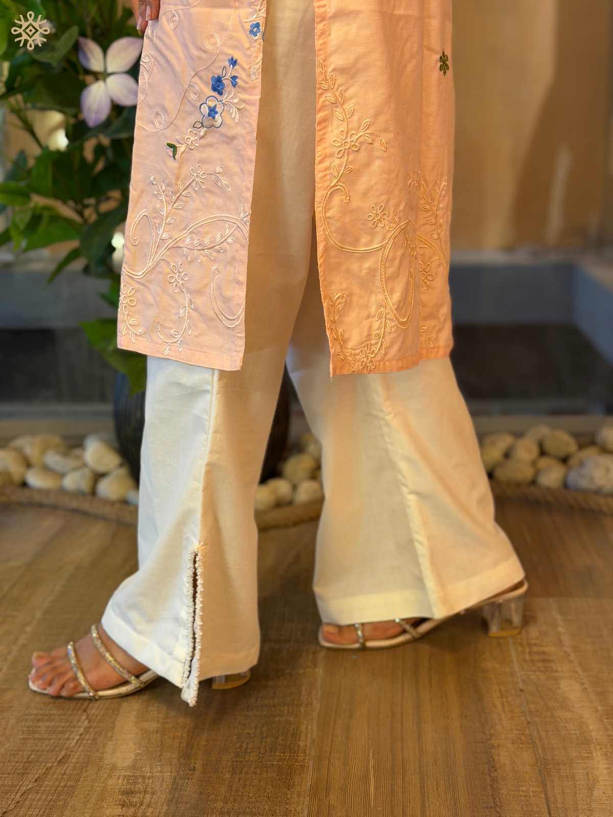Gulnaa 2-Piece Set